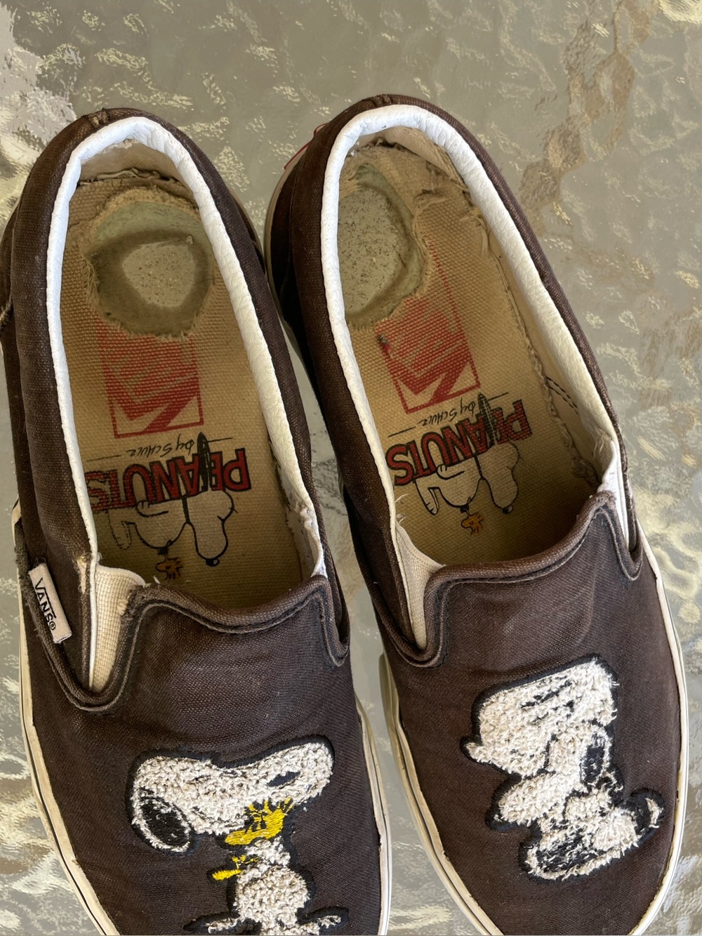 Peanuts vans 9.5 women’s, snoopy - Picture 2 of 6